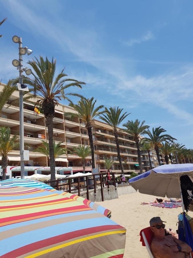 Gemuetliche Ferienwohnung In Torrevieja Ca100M Vom Strand Playa Del Cura Entfernt 외부 사진