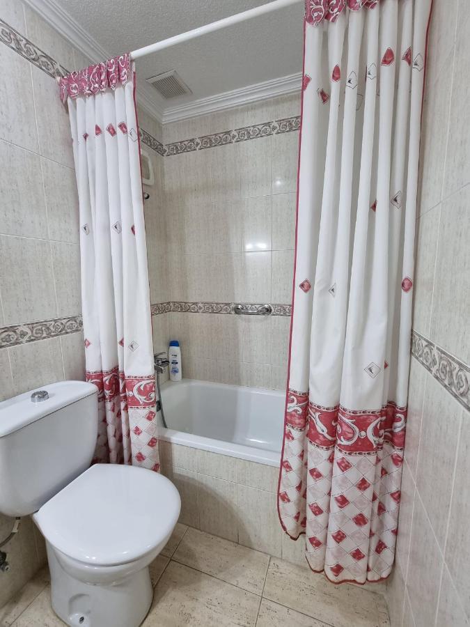 Gemuetliche Ferienwohnung In Torrevieja Ca100M Vom Strand Playa Del Cura Entfernt 외부 사진